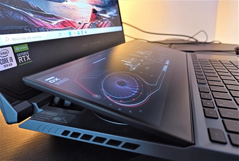 Asus ROG Zephyrus Duo 15