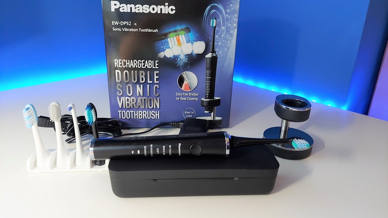 Panasonic EW-DP52 - szczoteczka wraz z akcesoriami