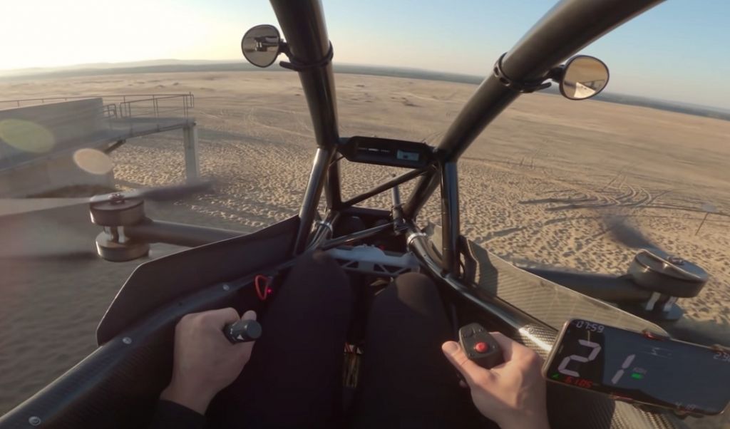 Pierwszy dron do komercyjnego „przewożenia” ludzi zaprezentowany