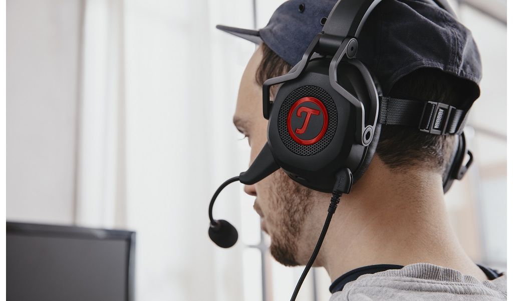 Słuchawki Teufel Cage – ciekawa propozycja dla wymagających graczy