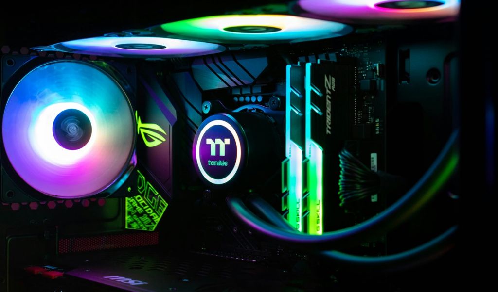 Jak przyspieszyć komputer bez wydawania pieniędzy? Proste sposoby