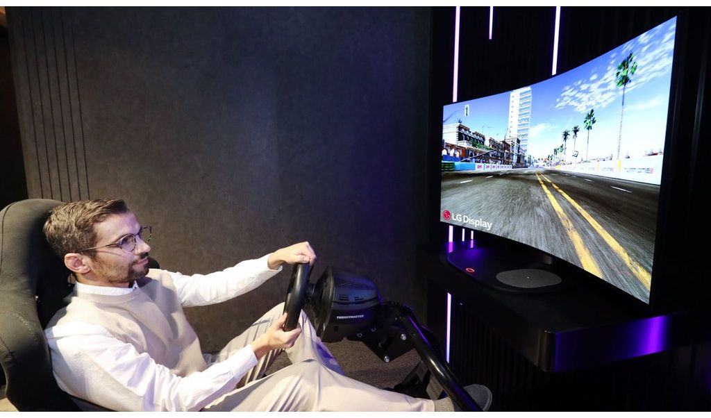 LG przygotowuje się do premiery telewizora ze zmienną geometrią ekranu