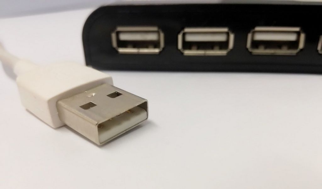 Rodzaje USB i zastosowanie złączy. Jak się w tym odnaleźć?