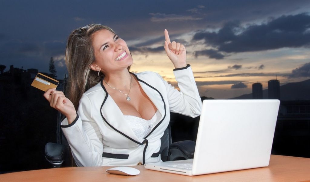 Ze sklepów znikną udawane promocje? UOKIK ma pomysł jak z nimi walczyć