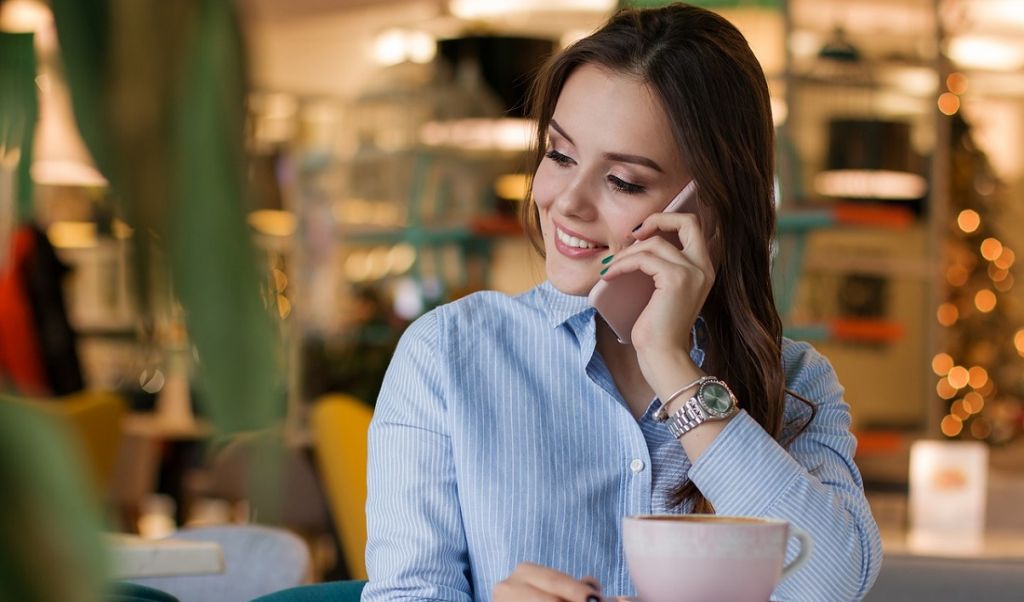Pod żadnym pozorem nie oddzwaniaj na te numery. To naciągacze!