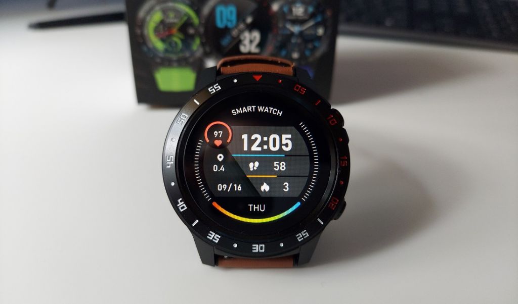 Manta M5 – smartwatch z GPS, kompasem oraz barometrem dla aktywnych sportowo