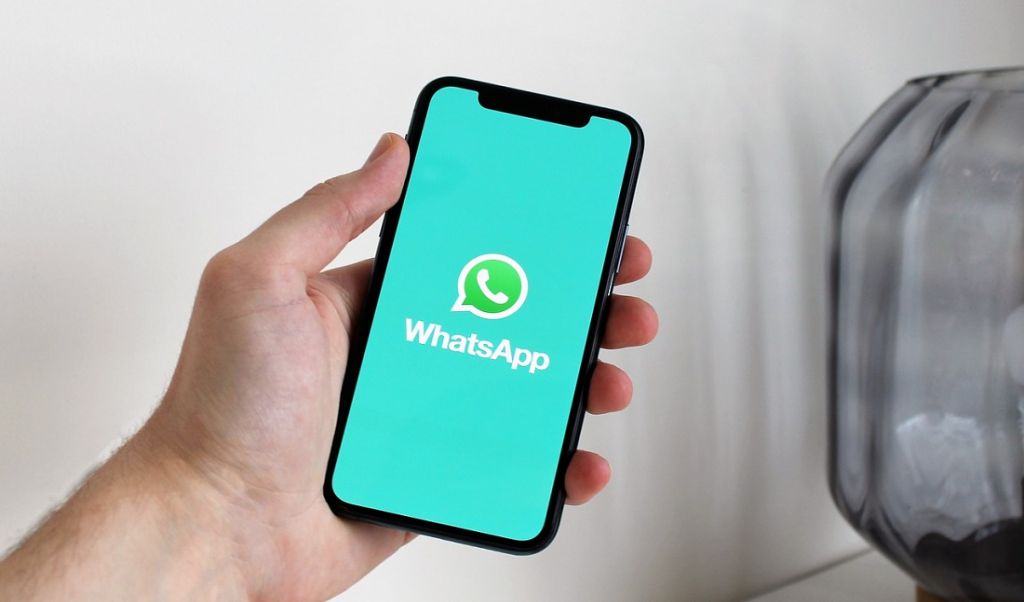 WhatsApp wkrótce umożliwi przesyłanie historii czatów z Androida na iPhone’a
