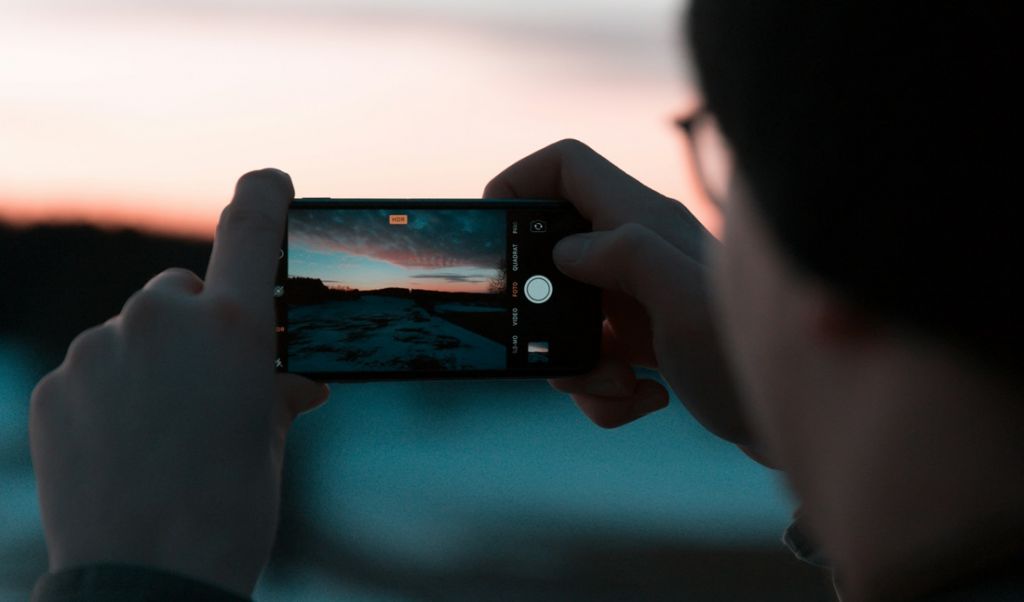 Jak uzyskać lepsze zdjęcia ze smartfona? Podpowiadamy