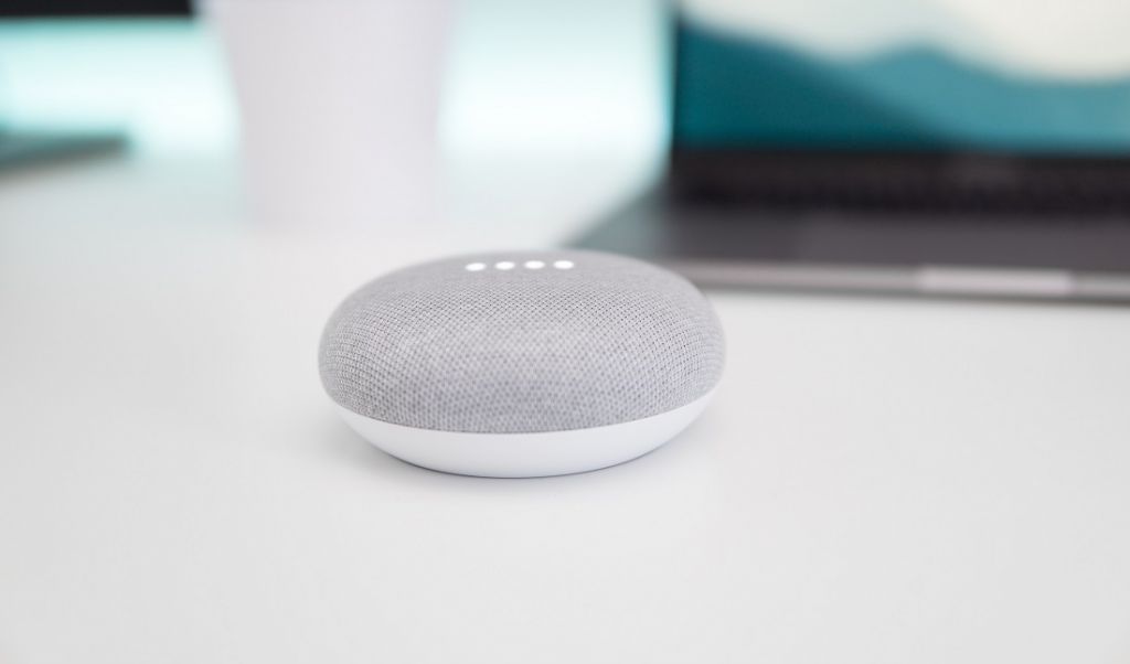 Czy warto korzystać z Asystenta Google w 2023?