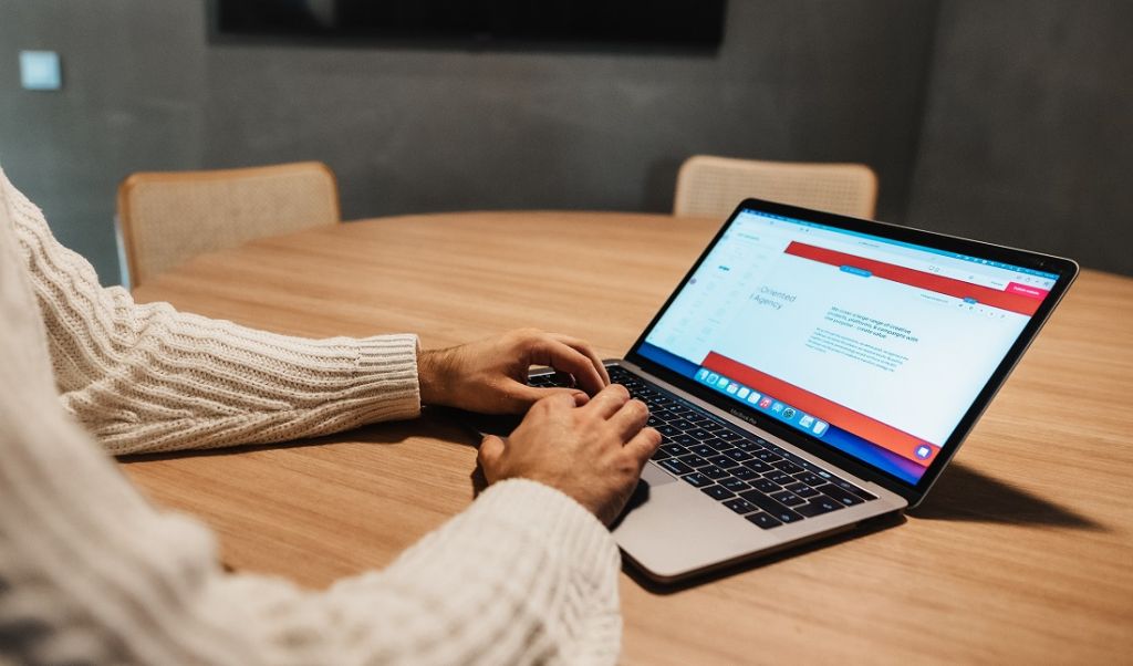 Fałszywe strony internetowe – jak je rozpoznać?