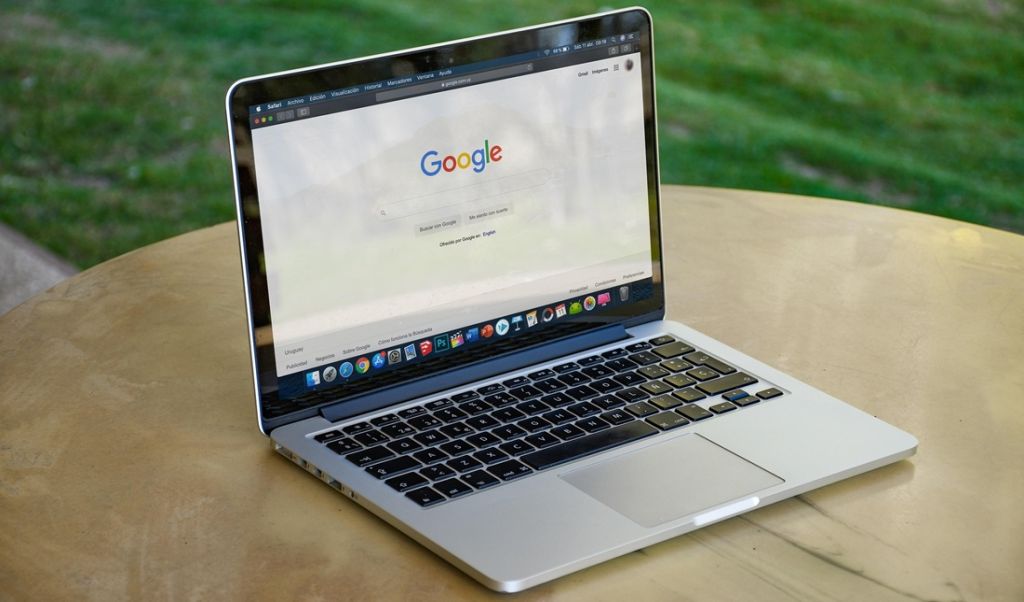 12 przydatnych skrótów klawiaturowych w Google Chrome, czyli jak ułatwić przeglądanie sieci